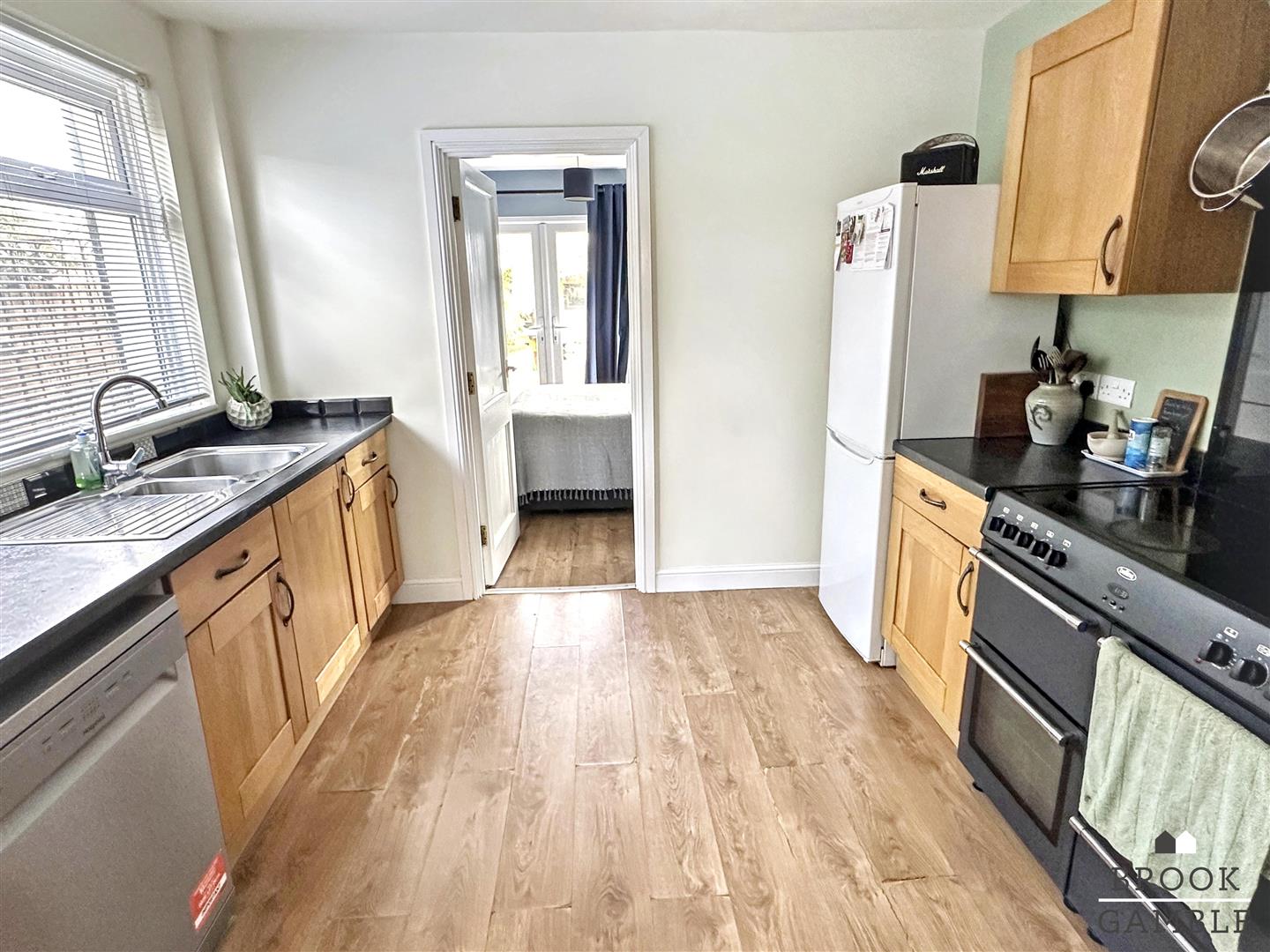 4 Bedroom House. Langney Rise in Eastbourne,  7